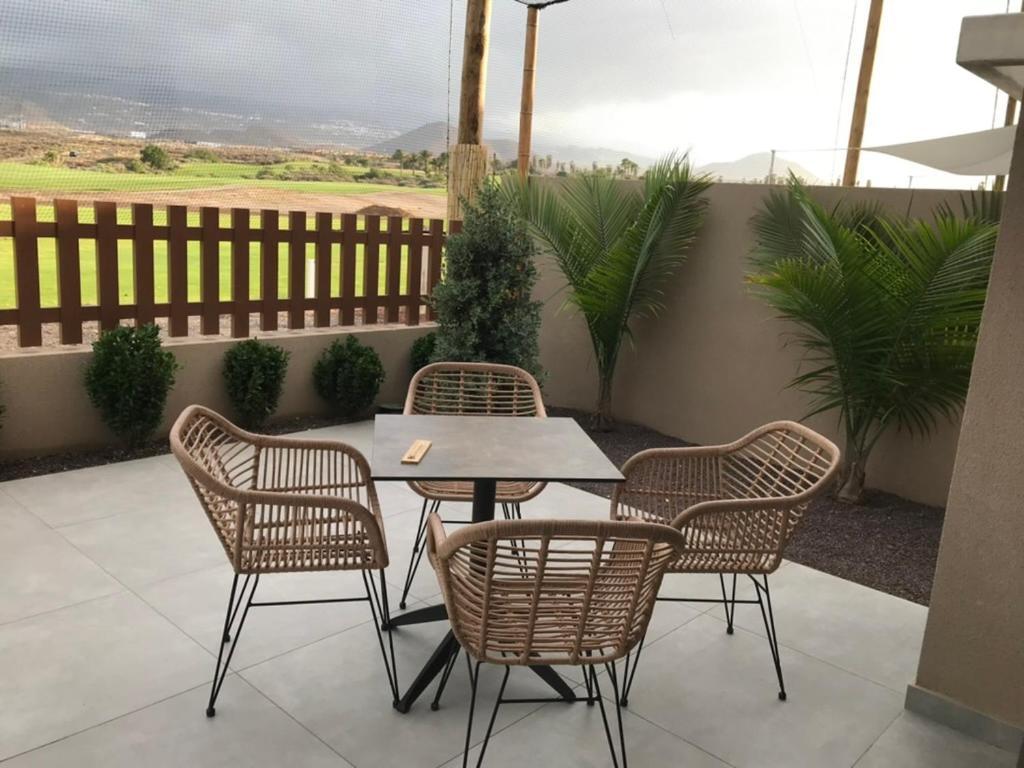 Golf Tenerife South XX Wheel Accessible Shower XX Free Wifi XX Private Pool 30 Degrees XX Two Terraces 30M2X60M2 Xxfree Parking XX Mountain View XX Flatscreen 65 Inch XX 산미겔데아보나 외부 사진